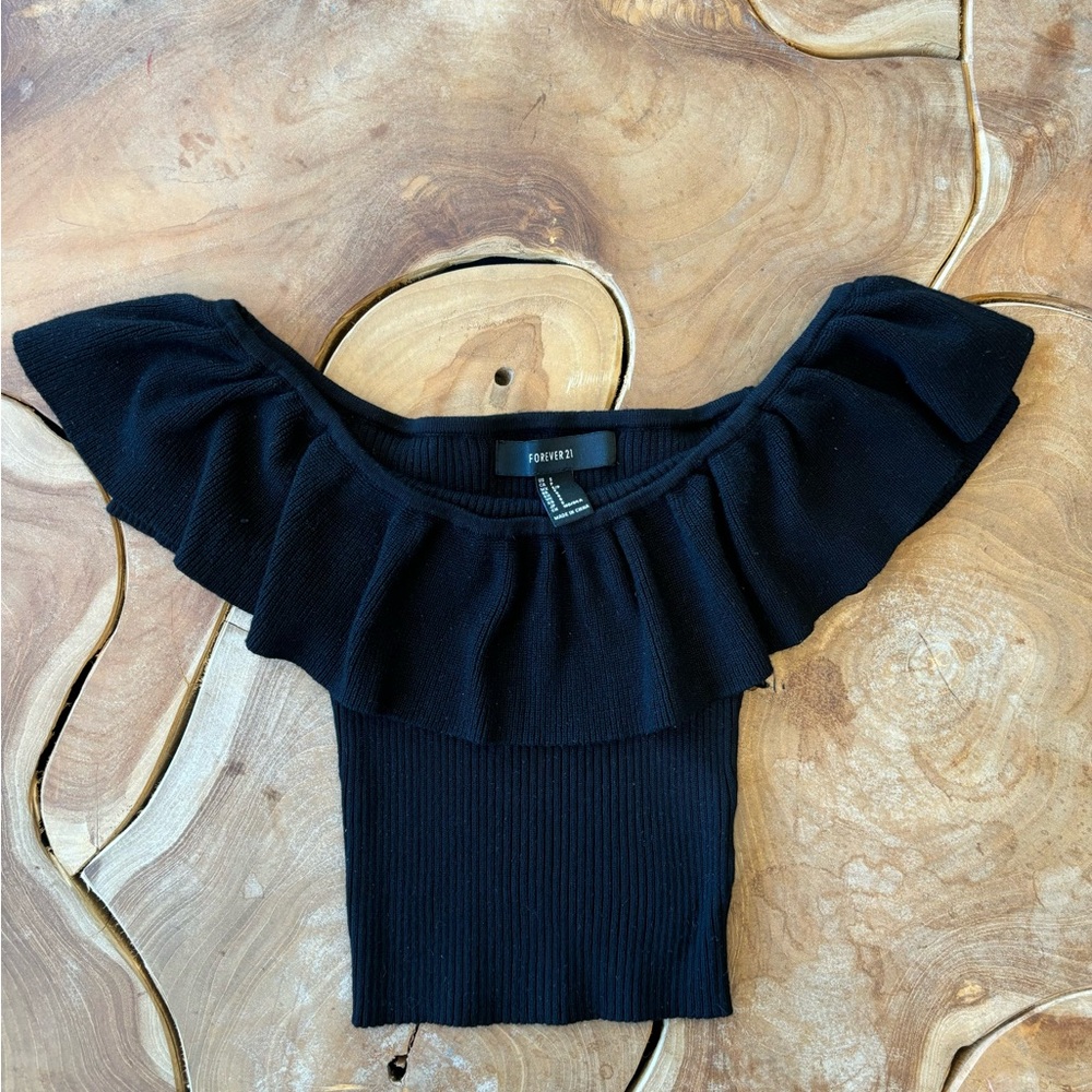 Forever 21 Women's Black Off-Shoulder Blouse